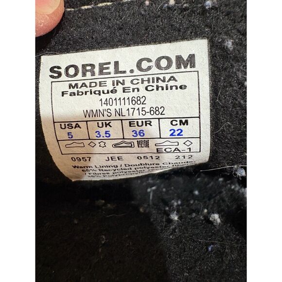 Sorel Floral Winter Boots - Picture 6 of 6